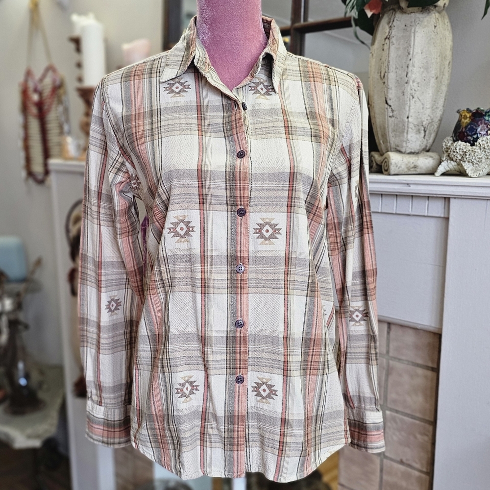 Angelique 100% cotton button down shirt with button down cuffs. Cottagecorp.
